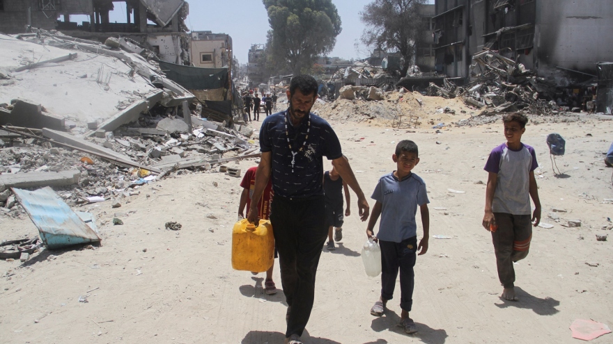 Cựu Thủ tướng Israel cáo buộc chính phủ phạm tội ác chiến tranh ở Gaza
